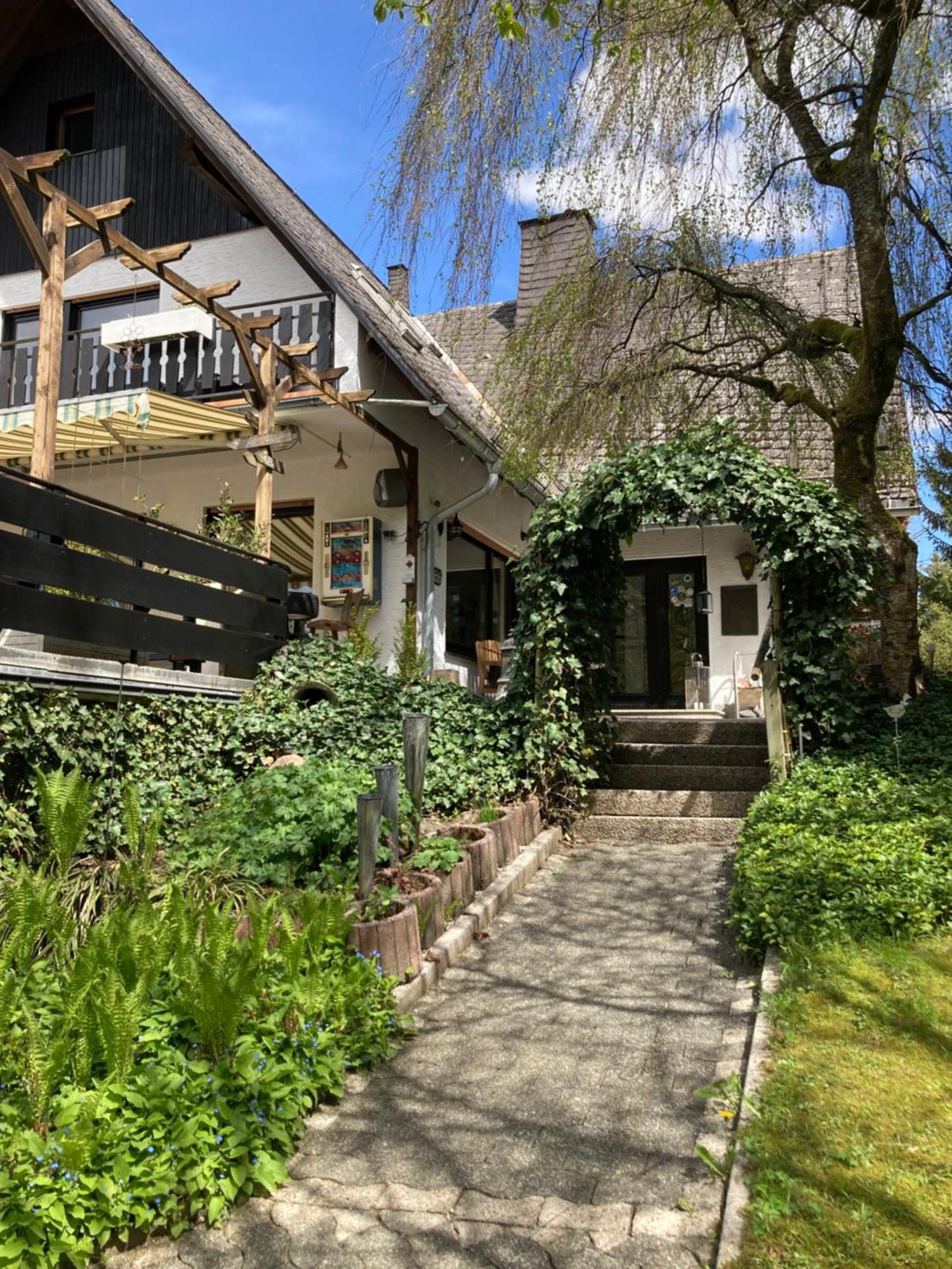 Gasthof Walhalja 슈말렌부르크 외부 사진